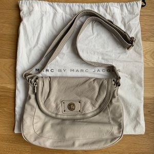 Marc Jacobs leather purse